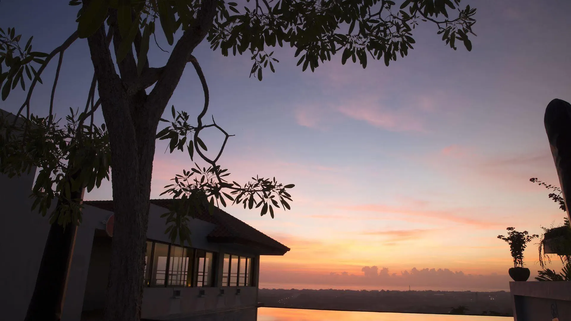 Swiss-Belhotel Bay View Villa Nusa Dua  4*, Nusa Dua (Bali) Indonesia