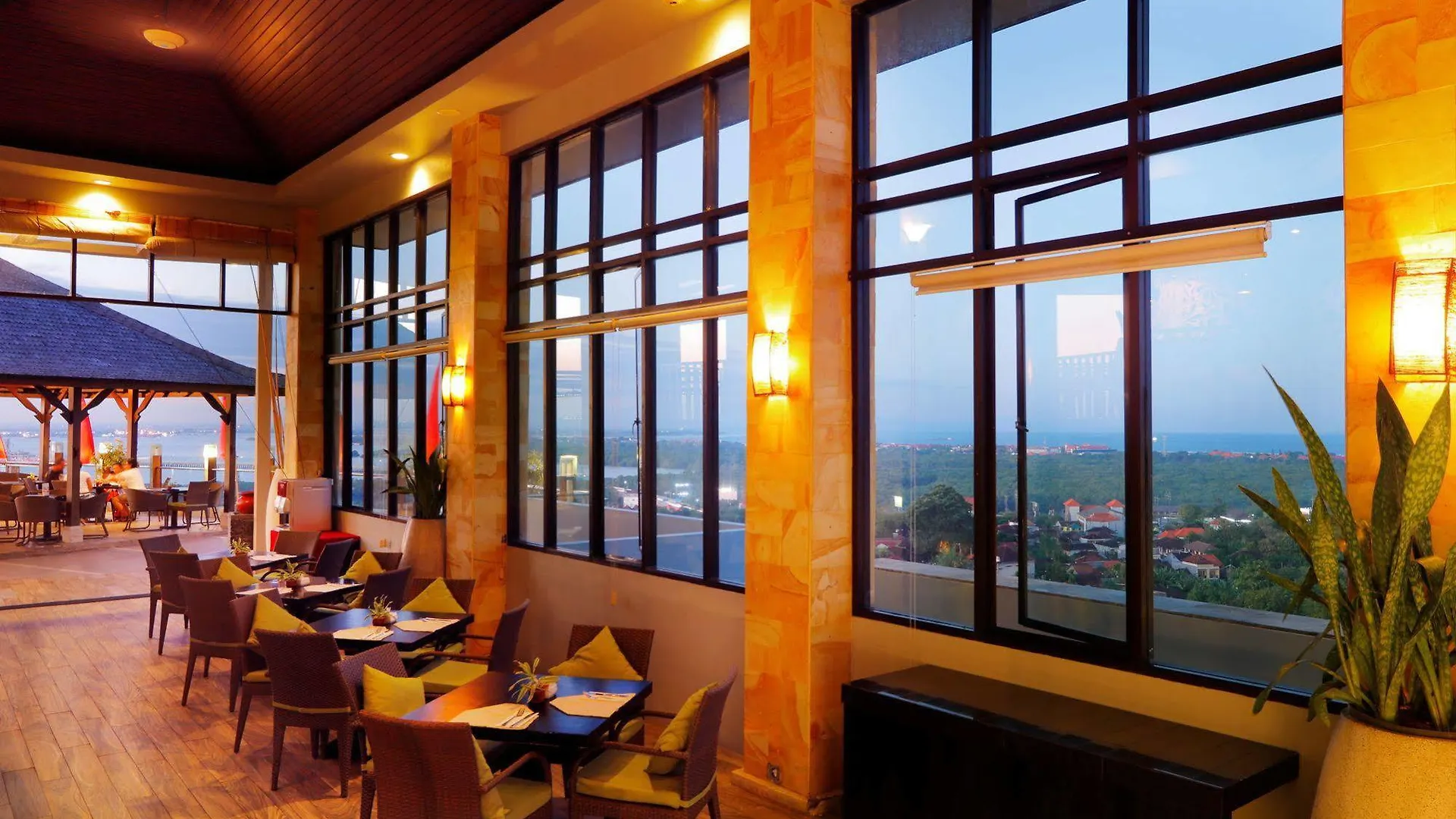 Swiss-Belhotel Bay View Villa Nusa Dua  Nusa Dua (Bali)