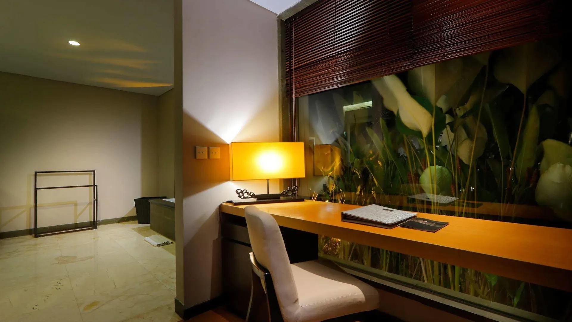 Swiss-Belhotel Bay View Villa Nusa Dua  4*, Nusa Dua (Bali)