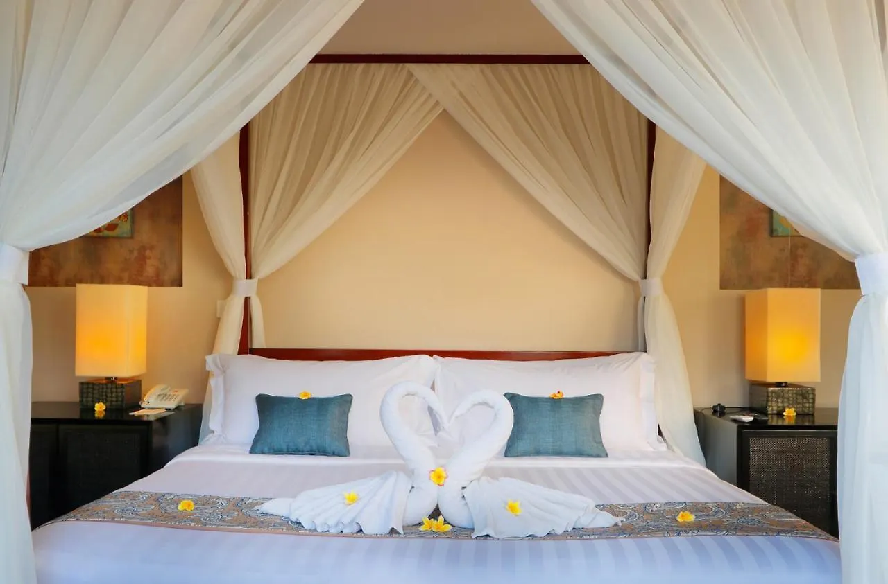 Swiss-Belhotel Bay View Villa Nusa Dua  4*, Nusa Dua (Bali)