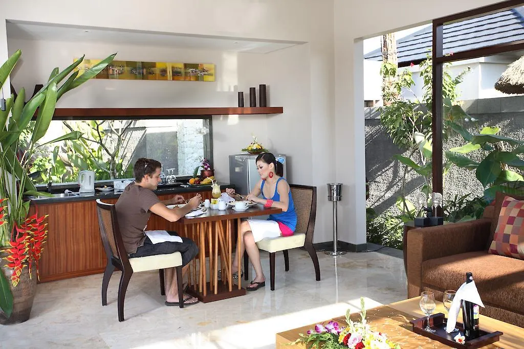 Swiss-Belhotel Bay View Villa Nusa Dua  4*, Nusa Dua (Bali)
